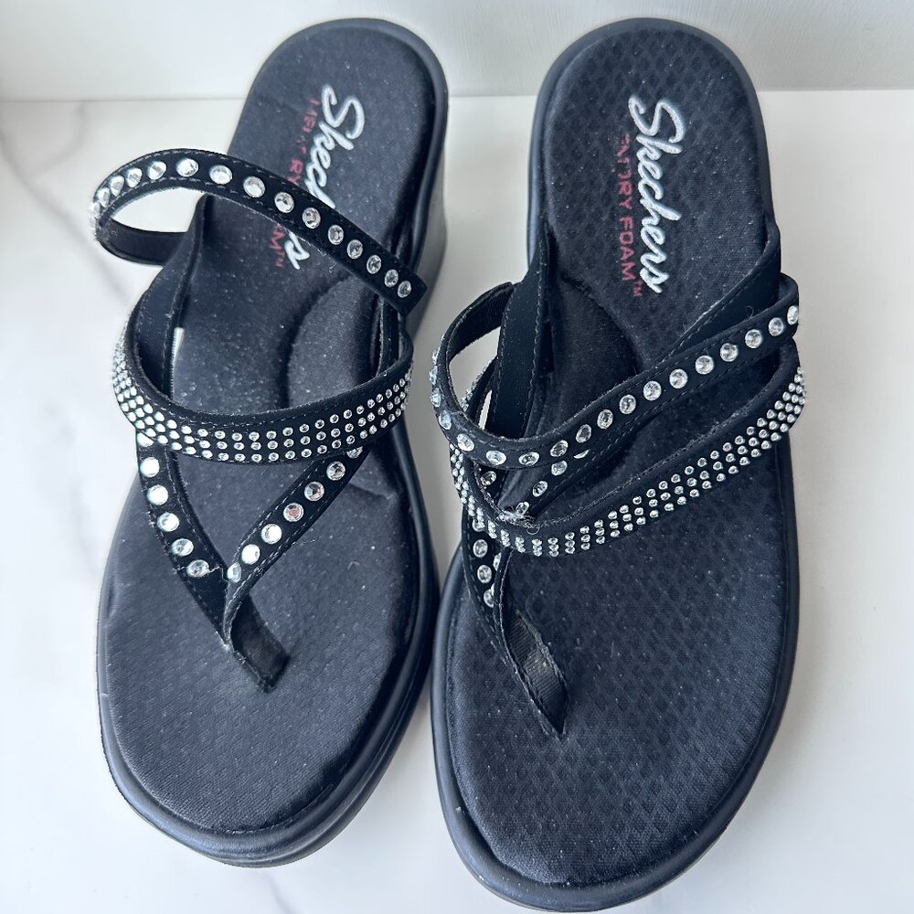 Sketchers Memory Foam Platform Flip-flops with Rhinestones Size 6